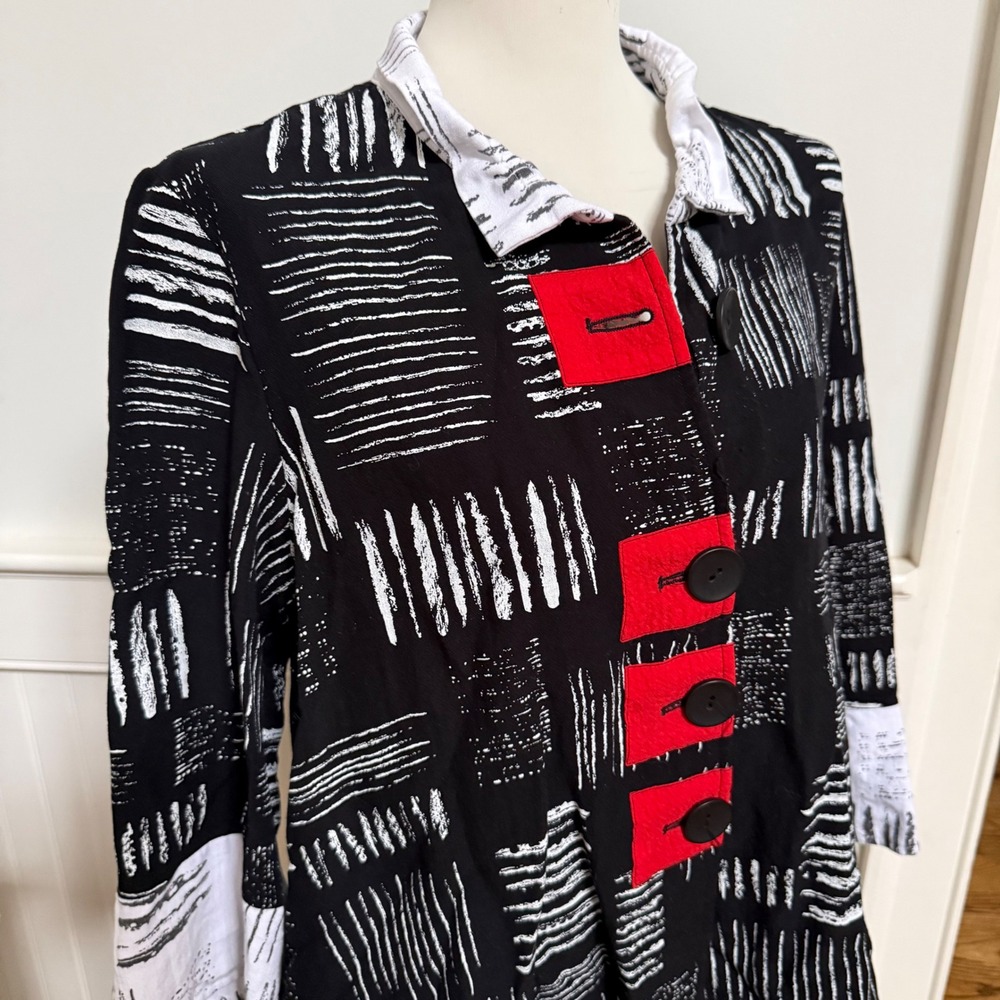 Ali Miles Womens Large Black White Abstract Art to Wear Button Front Jacket Red - Picture 2 of 7